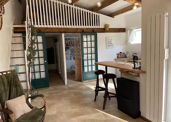 Nyaraló Au Passage Monchy-Humières